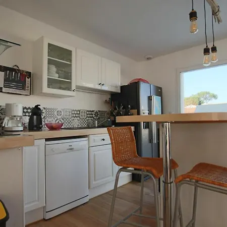House In The Castle Of Oleron 別荘 *